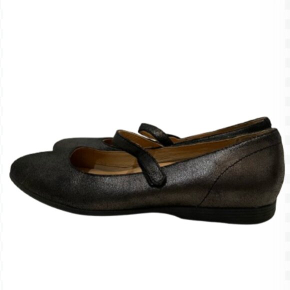 Dansko Lilly graphite metallic leather Mary Janes size 39 (US 8.5) EUC - Picture 2 of 5